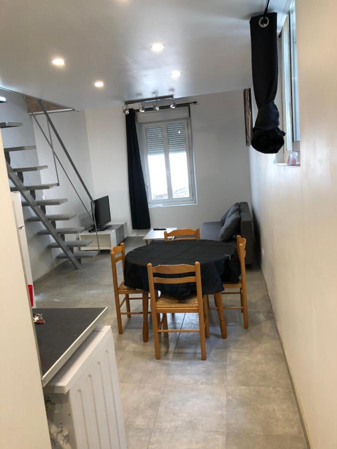 Appartement En Centre Ville Hyères Exterior foto